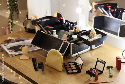 Makeup products, accessorie...