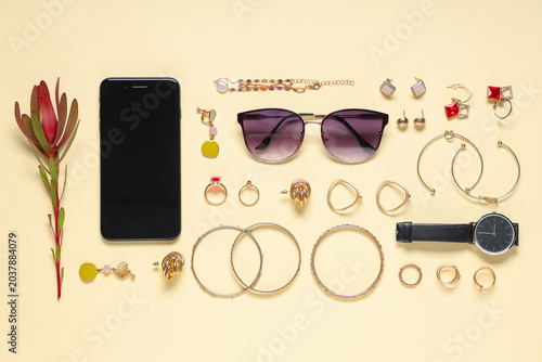 Composition with modern mob...