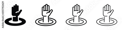 Foto Hand reaching up from a hole, symbolizing help or rescue