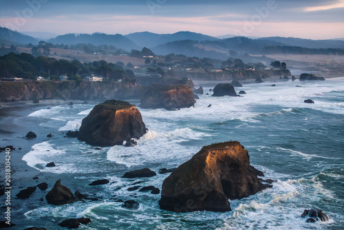 Photos Aerial view of the natural scenery of the Pacific coastline of Fort Bragg, California, USA