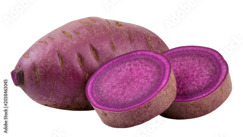 Cuadro en lienzo Purple sweet potato whole and cut halves