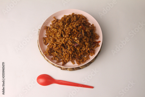 Photos dried of spicy tempeh on plate