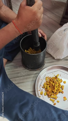 chef preparing pasta