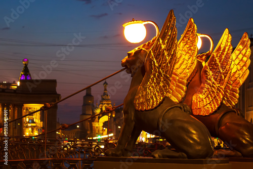 Photos Golden-winged griffins on the Bank Bridge