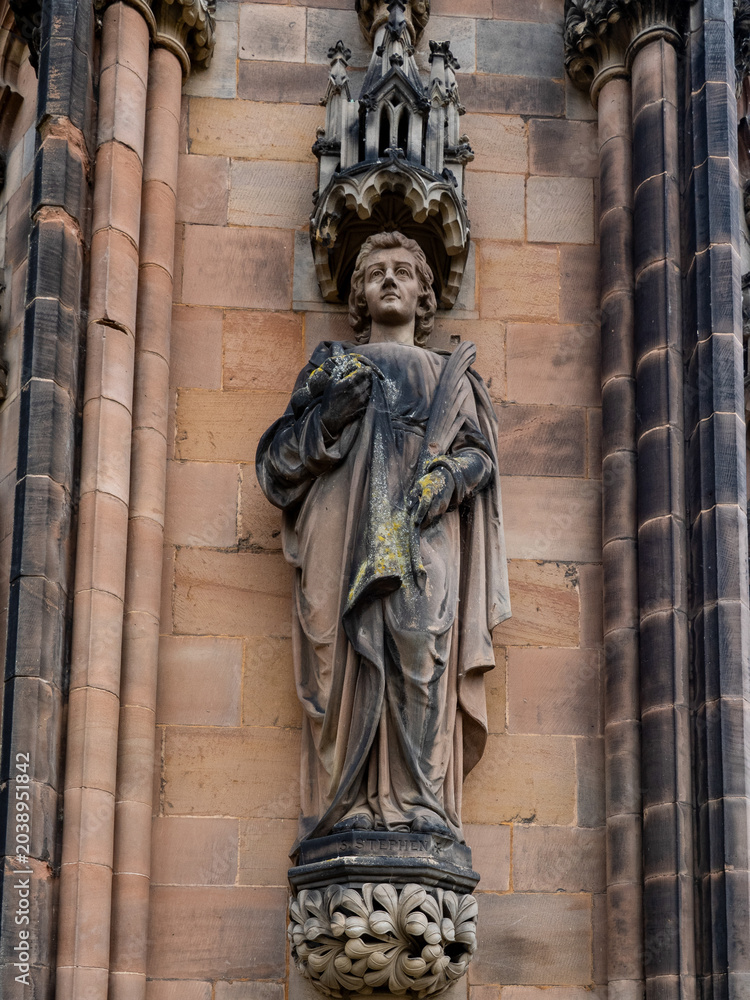 Obraz premium Saint Stephen statue at Lichfield Cathedral, Lichfield, UK