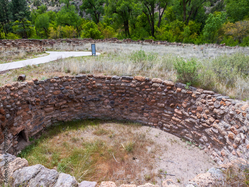 Photos Bandelier National Monument, New Mexico - May 6, 2026: The ruin of a prehistoric