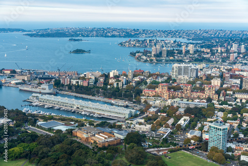 Obraz na plátně Aerial view of Potts Point near the Sydney CBD
