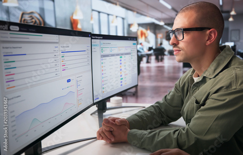 Two Payroll Professionals Discuss Salary Automation Process