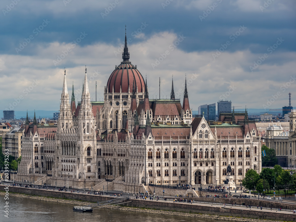 Fototapeta premium Parliament Building in Budapest (Hungary). Photograph taken from Buda