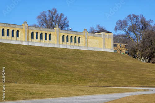 Canvas Print Historic Fort Building Under Blue Sky