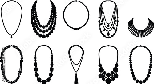 Fotografía An assortment of elegant and diverse necklaces, showcasing a variety of designs