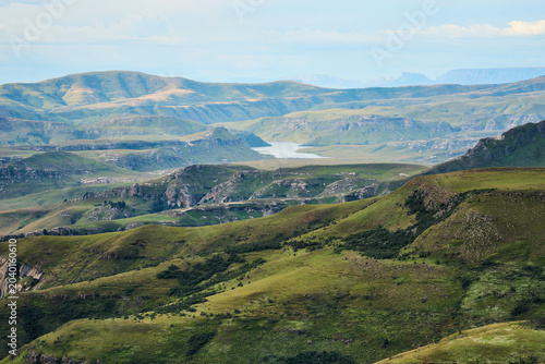 Tableau sur toile Highland Reservoir Drakensberg Reflective Water Nestled Among Rolling Hills And