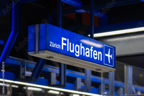 Zurich airport sign directing to the terminal