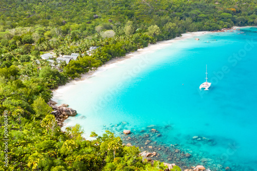 Фотография Aerial view of Anse Lazio beach, Praslin, Seychelles