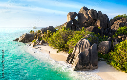 Canvas Print Paradise beach on the island of La Digue in the Seychelles