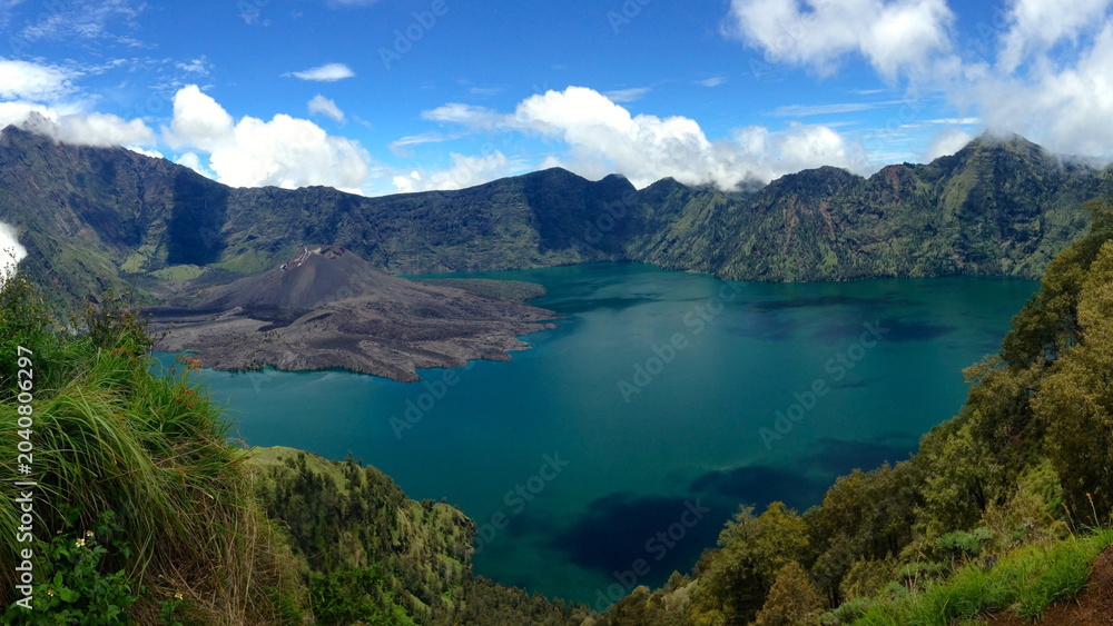 Fototapeta premium lake in the mountains