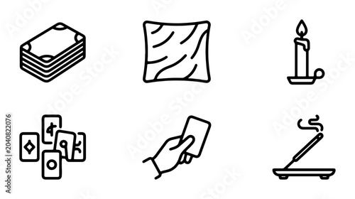 Fotografie Mystic Fortune Telling Icons: Tarot, Candle, Incense, Money, Pillow, Cards