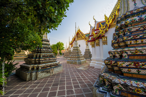 Photos Mosaic chedis at Wat Pho in Bangkok