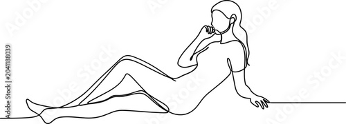 Photos Continuous Line Drawing of a Woman Lounging