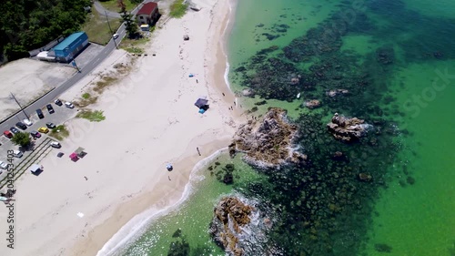 【海側からのスライド】透明な日本海と水晶浜の絶景パノラマ（福井県）