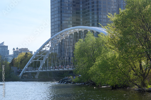 Toronto's Humber Bay Arch Bridge on a sunny day