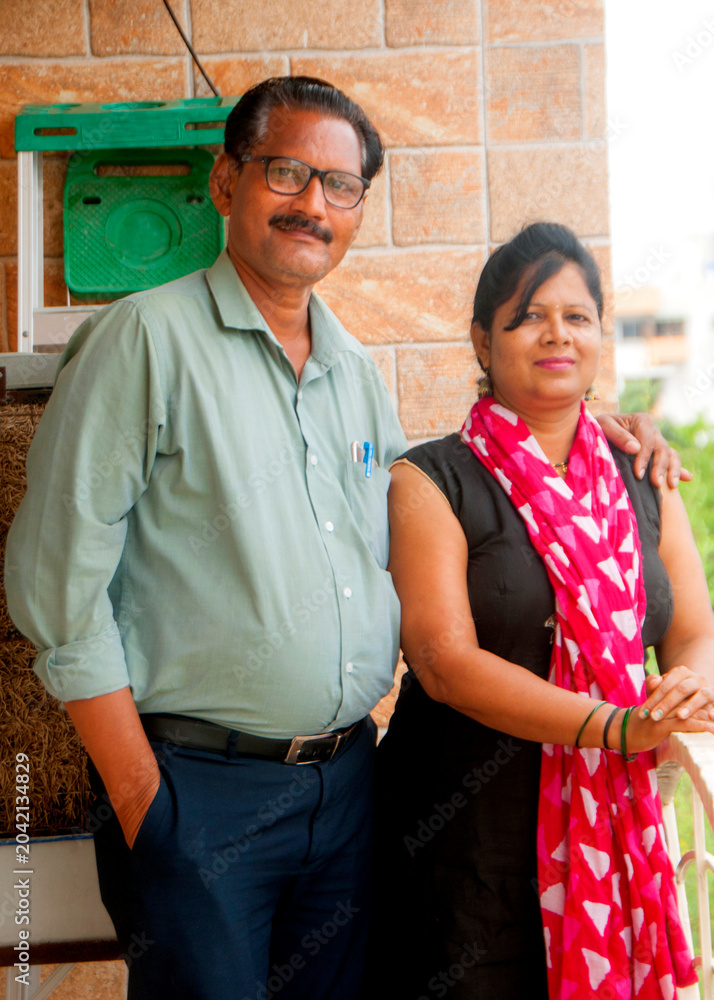 Naklejka premium Portrait of young Indian couple