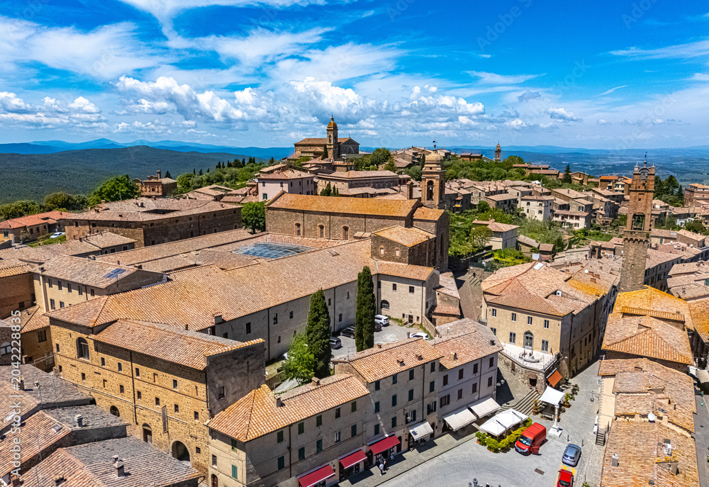 Naklejka premium View of Montalcino, in the province of Siena,Tuscany, Italy