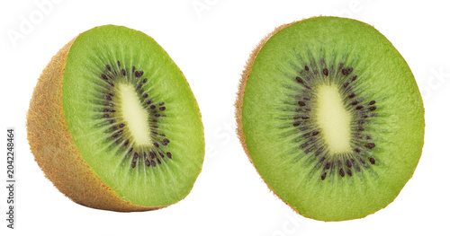 Foto Vibrant green kiwi fruit slice with black seeds and white core, isolated on tran