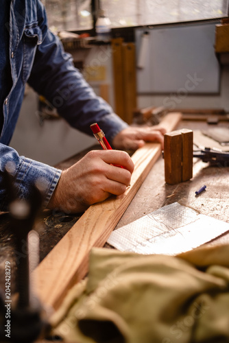 hands of the carpenter