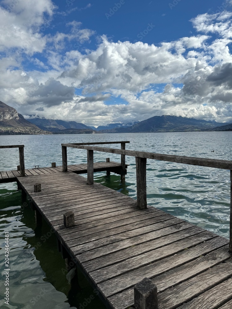 Fototapeta premium pier on the lake annency