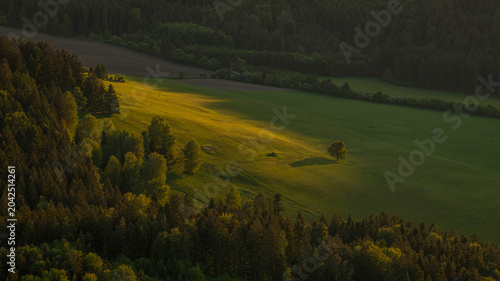Fotografi Green fresh spring landscape blue sky hot day Strazovske mountains and Sulov