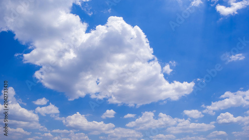 clear blue sky background,clouds with background.