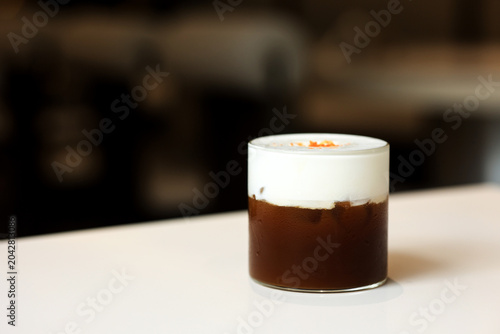 Fotografie Close-up Mont Blanc Coffee with a Orange Zest