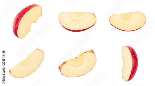 Tableau sur toile Fresh red apple slices, a healthy and crisp snack, perfectly arranged on a transparent background