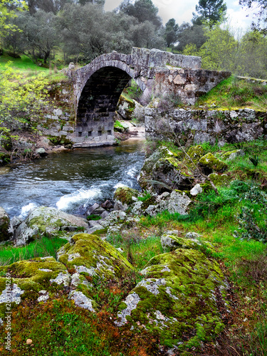 Puente Viejo de La Iglesuela