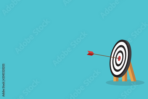 Arrow hits center. Business challenge failure and success concept.	