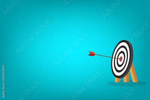Arrow hits center. Business challenge failure and success concept.	