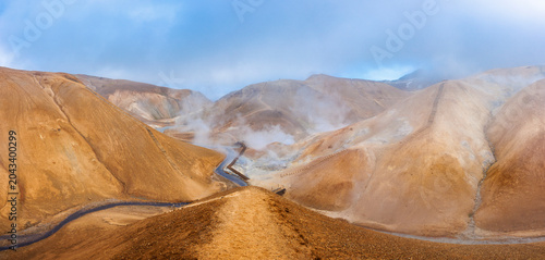 Paysage géothermique des Hautes Terres islandaises