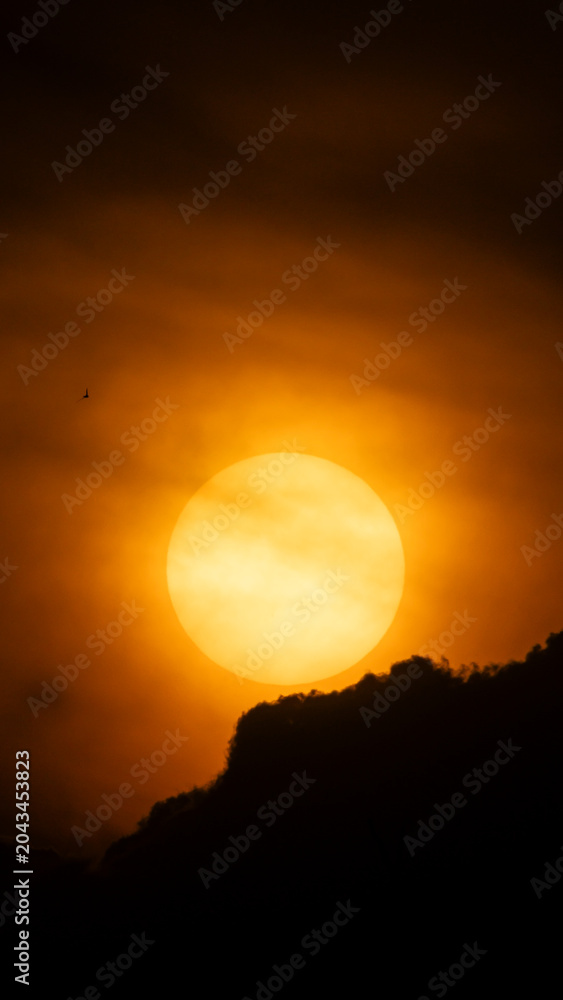 Fototapeta premium dawns in the Carabanchel neighborhood of Madrid, Spain