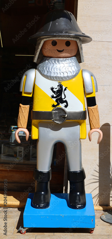 Naklejka premium VALLETTA MALTA: Playmobil Giovanni Maltese Medieval Grandmaster Knight of St John