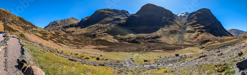 Tableau sur toile Panoramic view of the Glen Coe valley in the Scottish Highlands