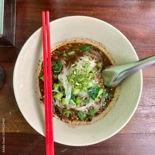 thai noodle soup