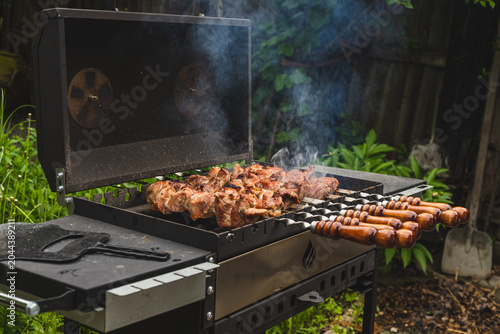 Bilde på lerret Cooking shish kebab on the grill