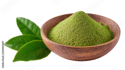 Foto Green tea powder in wooden bowl with fresh leaves