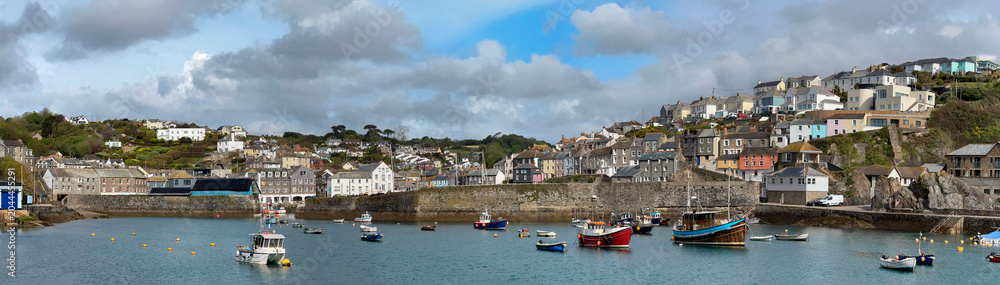 Fototapeta premium Panoramic view of the harbor at Mevagissey on the south coast of Cornwall, England.