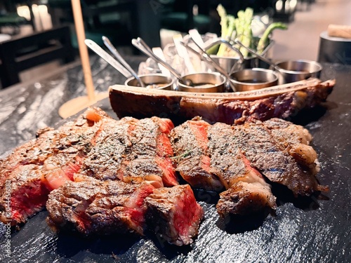 Fotografía สเต็ก steak ribs t-bones