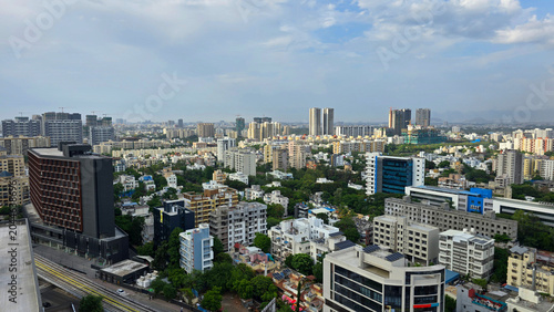 Konstfotografi Cinematic Drone Flight Over Indian Technology Park and Urban Skyline
