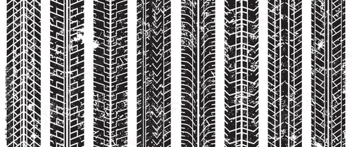 Quadro su tela Grunge tire track textures with different tread patterns
