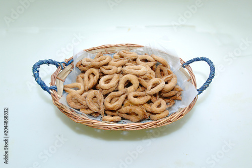 Torcetti aostani or torcetti di Aosta is a typical cake  from Aosta village in Valle d’ Aosta Italy