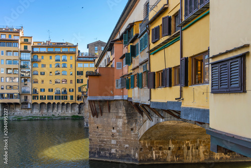 Fotografie Detailfoto Architektur, die berühmte Brücke Ponte Vecchio in der Altstadt von Fl